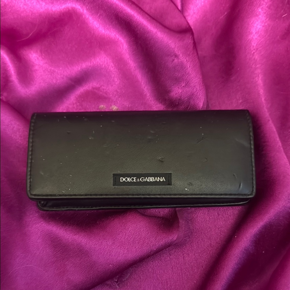 Dolce & Gabbana Black sunglasses soft case or Wallet